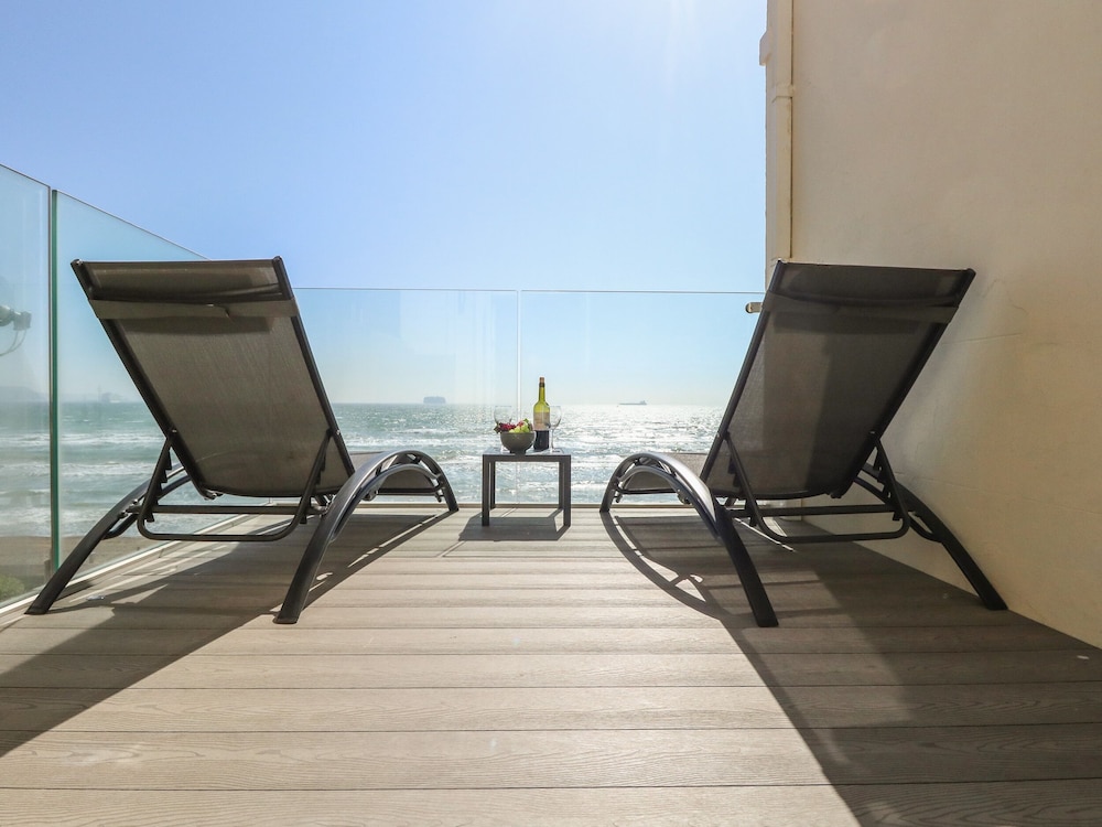 Ocean Retreat
