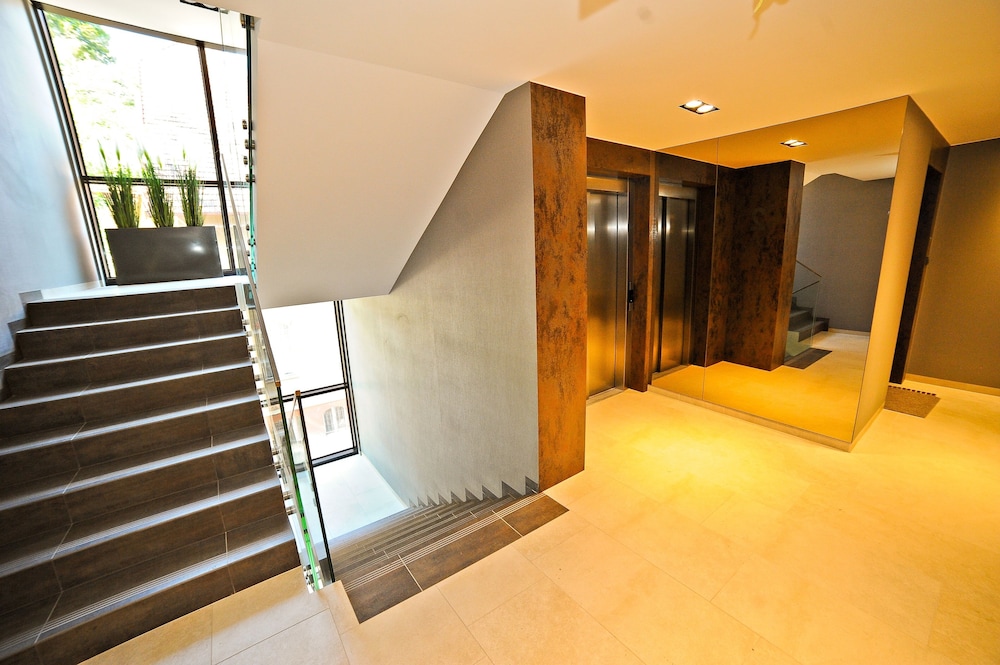 Grand Apartments Victoria Residence