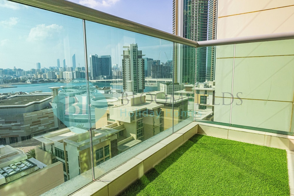 Bloomfeilds Royal 1Br Skyscraper