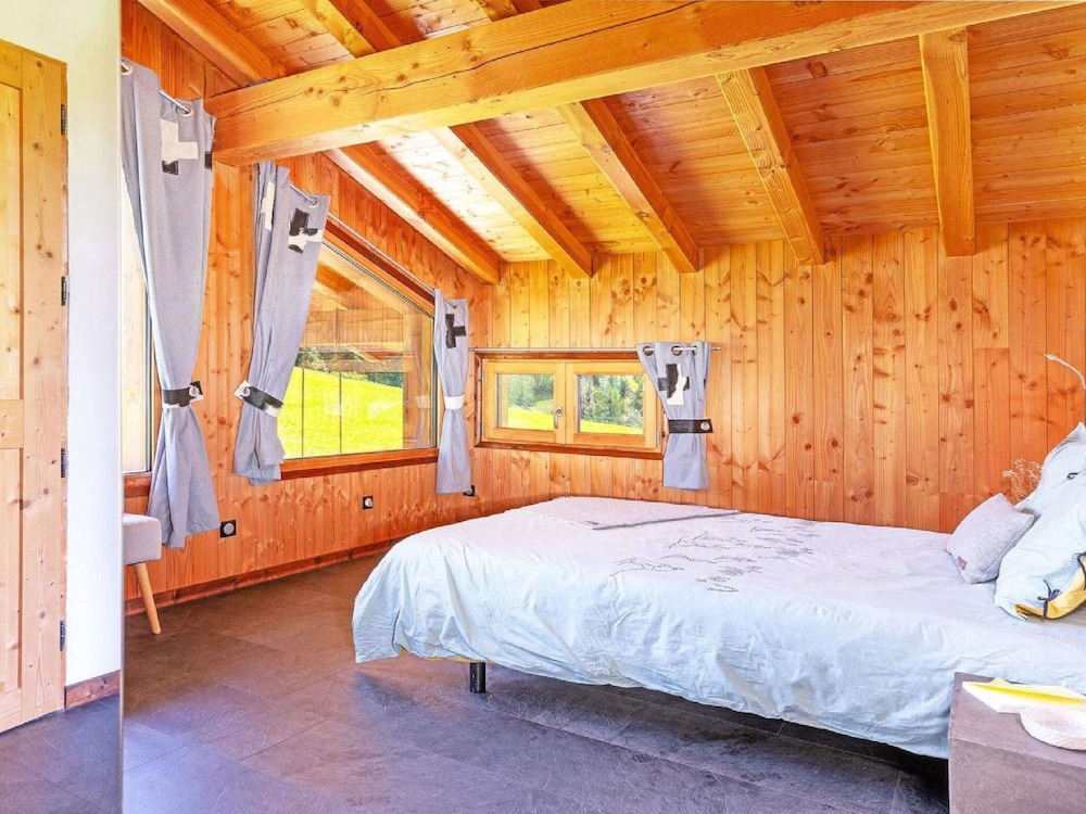 Chalet in Moulin With Sauna & Stunning Views view 5