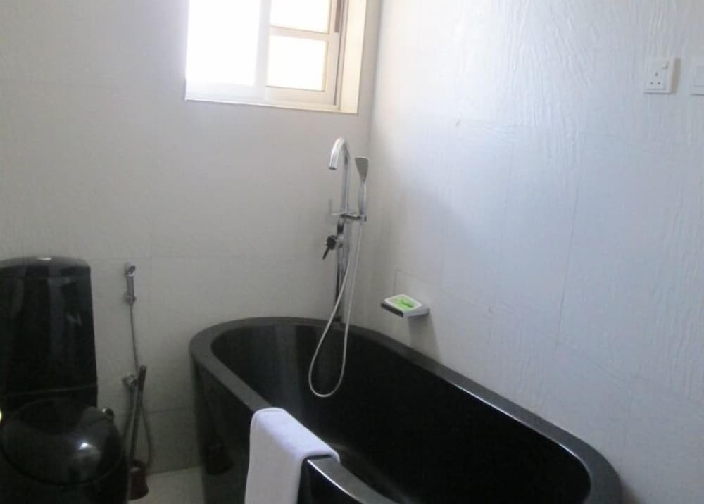 Idrinana Hotels