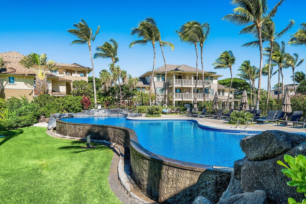 2 Bdrm Plus Loft - AC & Wifi - Concierge Included - Lanai!! - Vrkcv