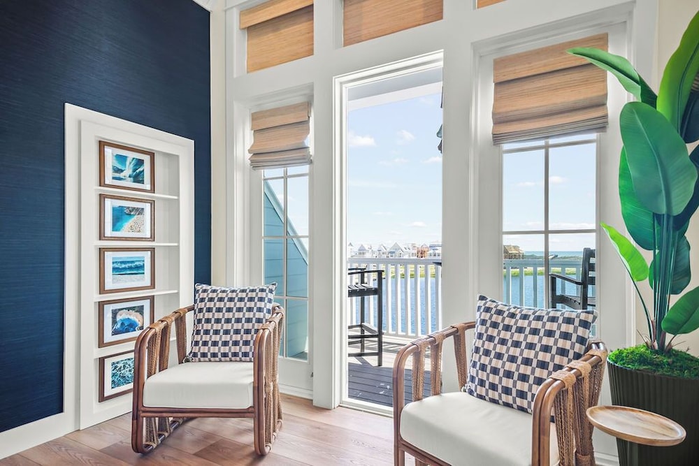 Blue Water Villa 304 SUN