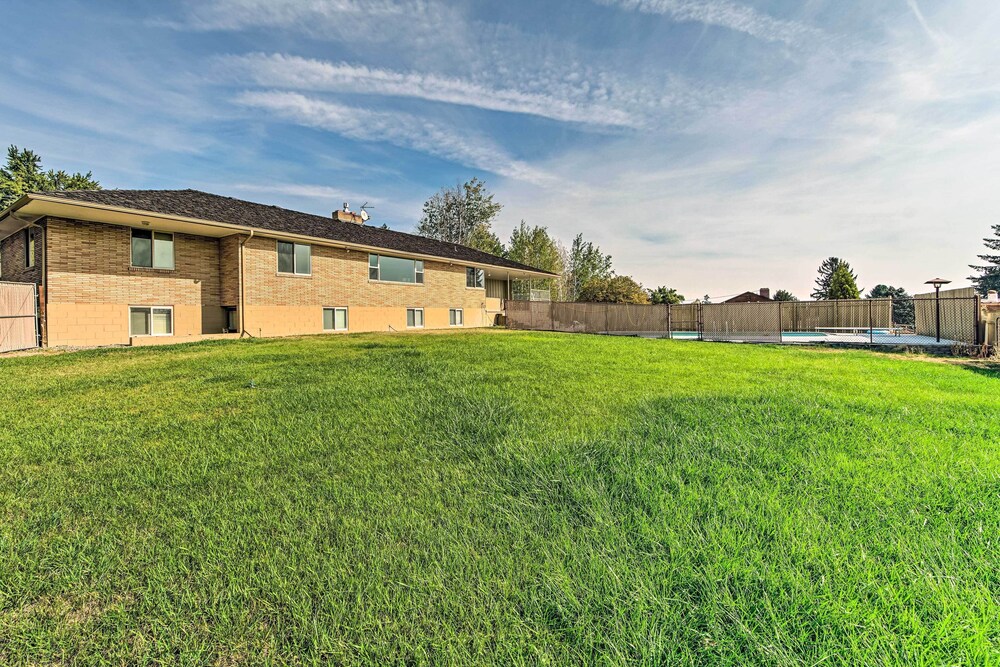 Family-friendly Yakima Escape w/ Yard & Pool! view 5