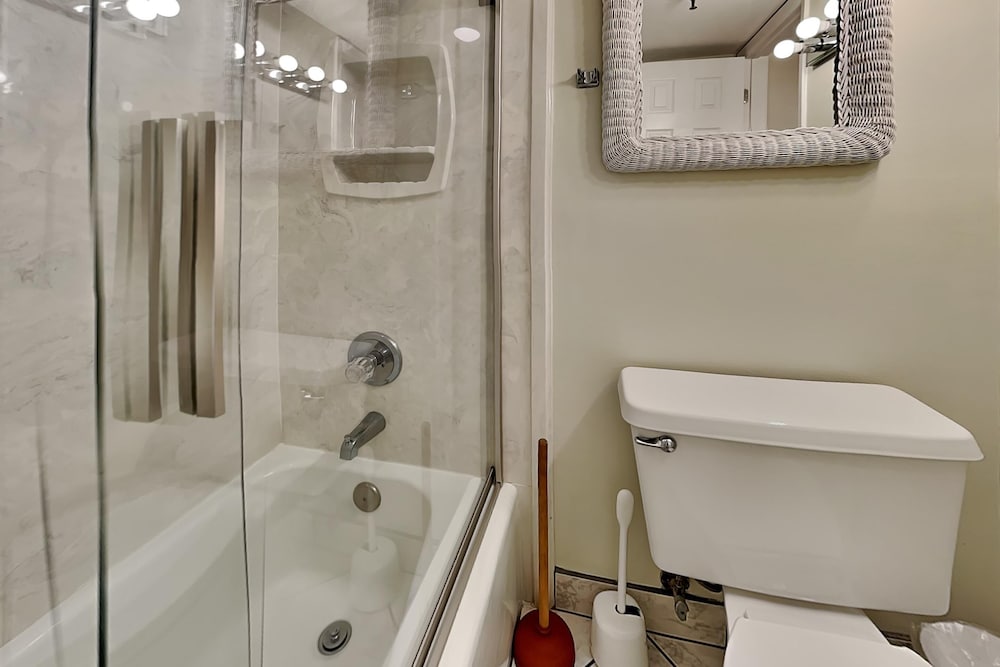 Breakers East by Southern Vacation Rentals