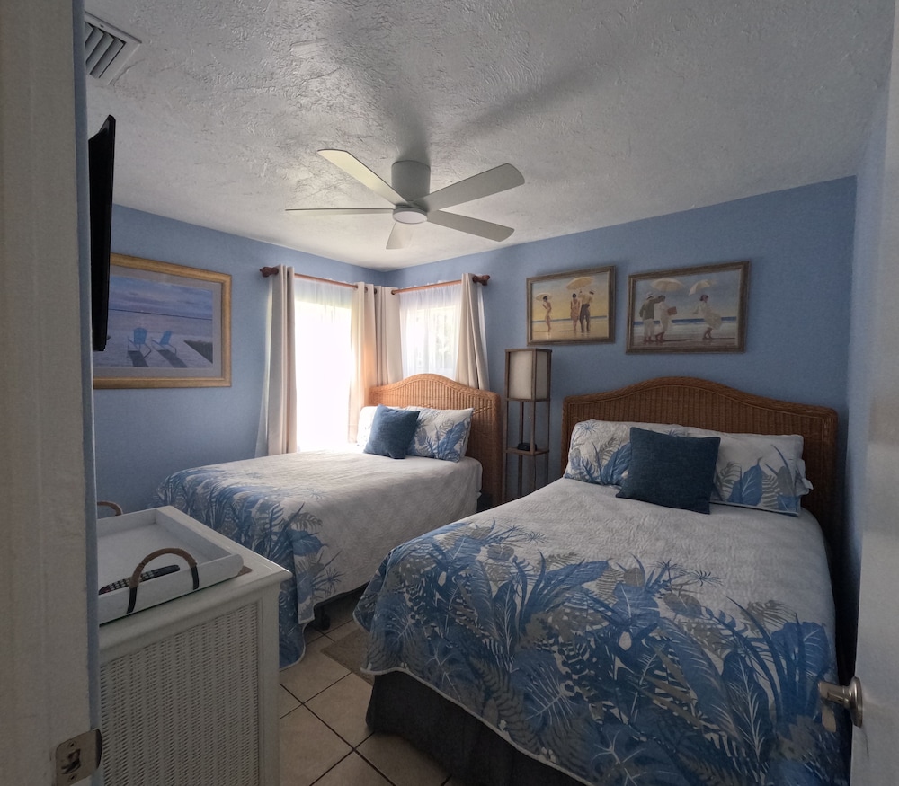 Queen's Gate Resort