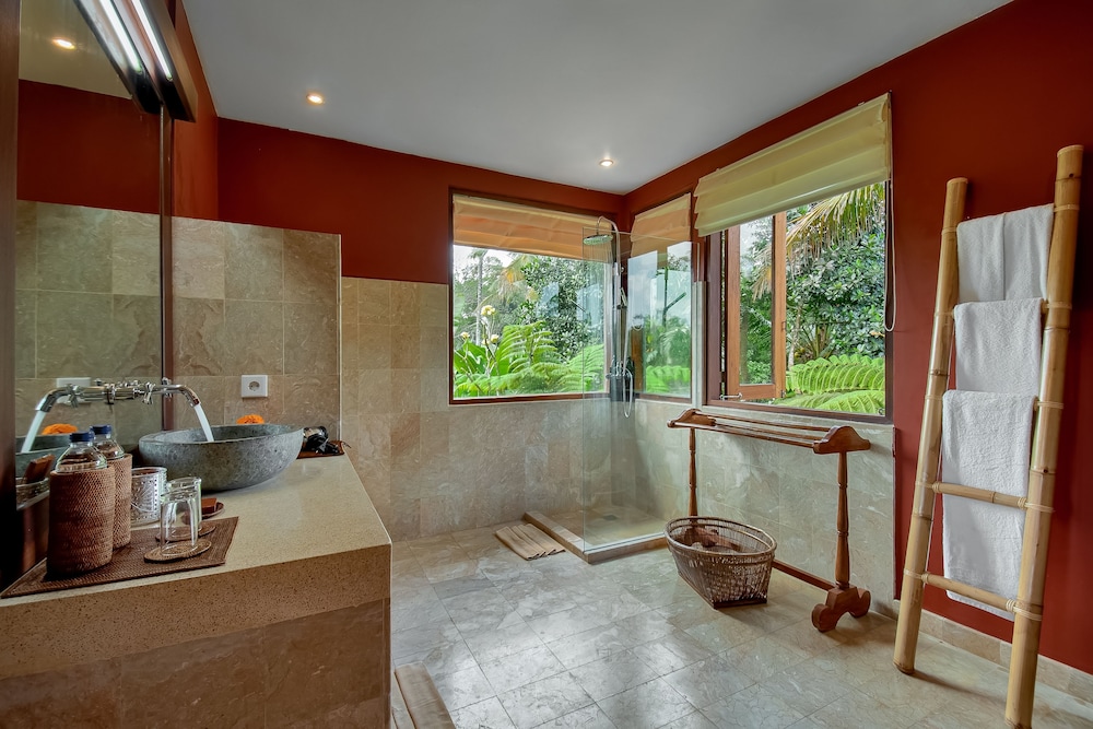 Villa Atas Awan