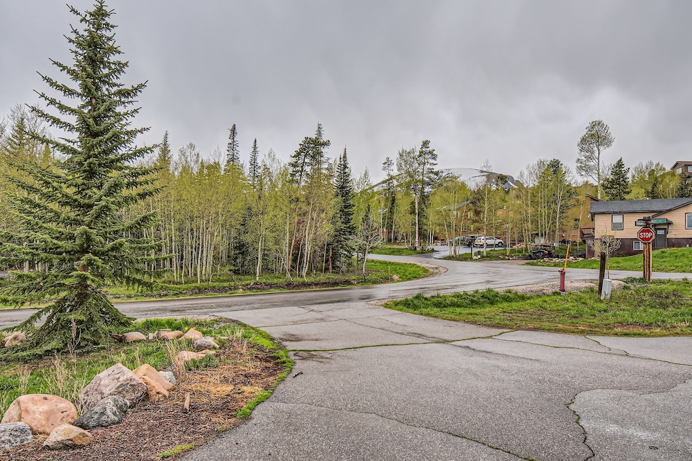 Summit County Vacations - 42 Burgundy 4br 3.5ba 4 Bedroom Townhouse by RedAwning - Property Image 16