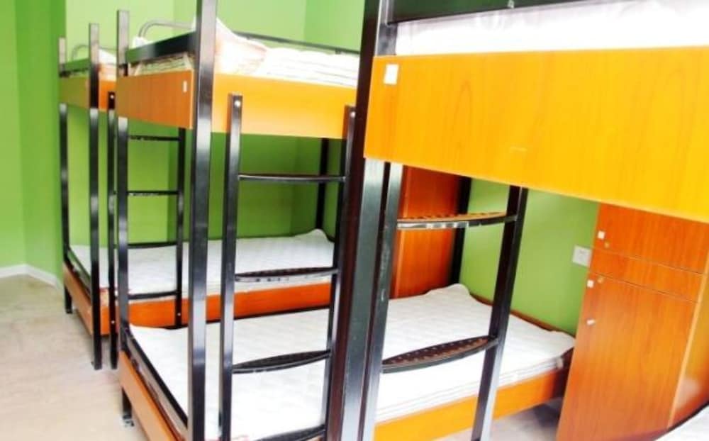 Meet int'l Youth Hostel Pichaiyuan