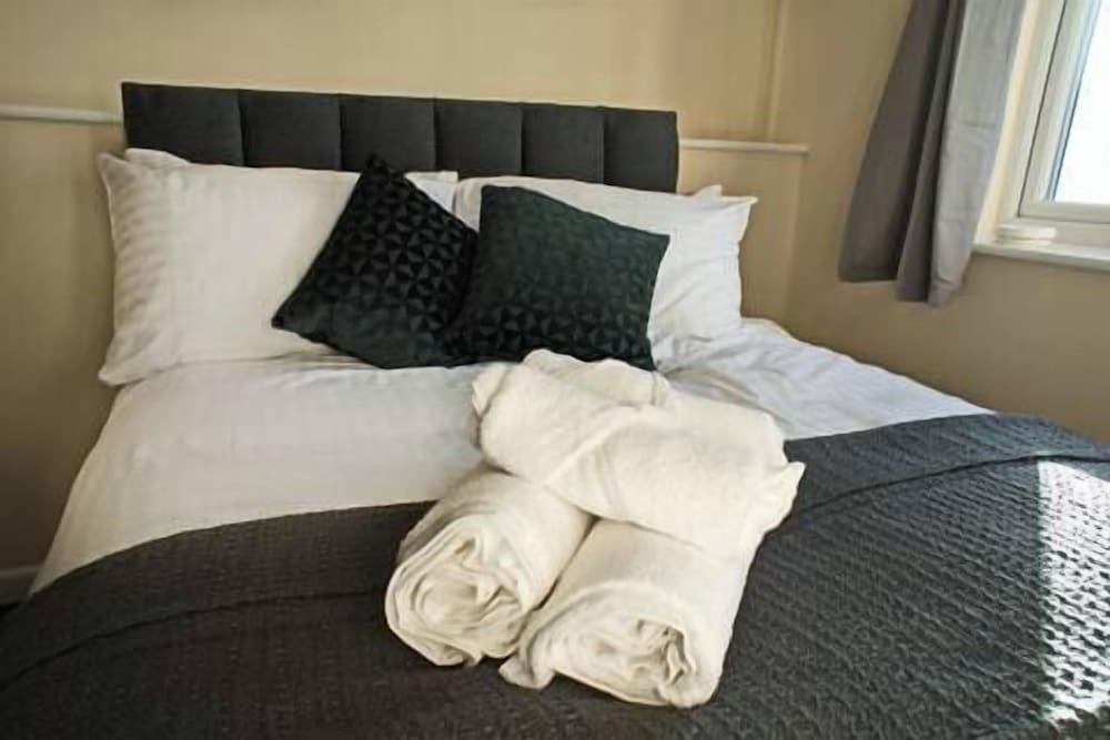 Host Stay Clacton Waves