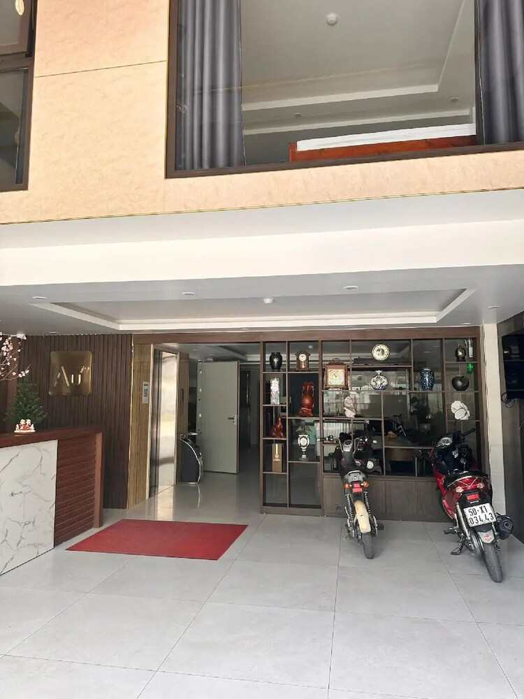 Au79 Hotel & Apartment view 2