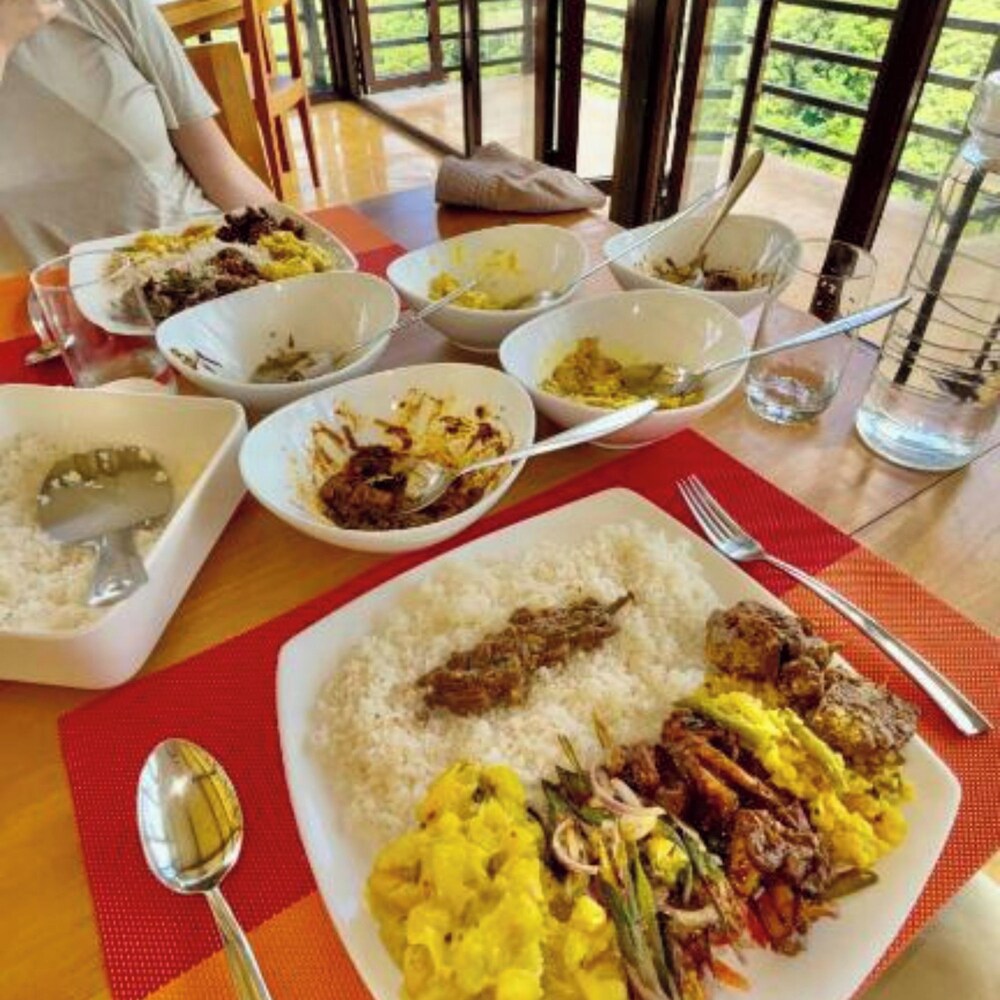 Aqua Dunhinda Villa & Nature Retreat