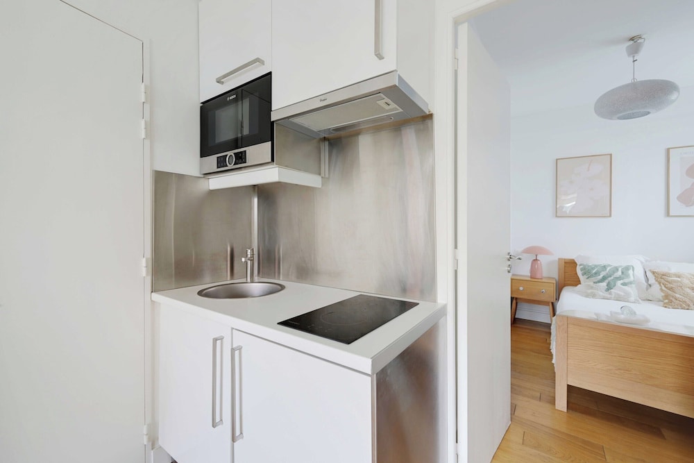 Charming Apartment - 1br-4p- Suresnes