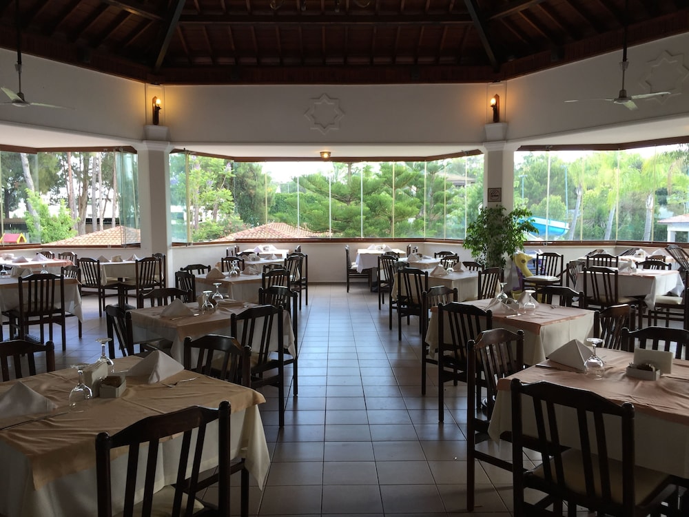 Champion Holiday Village - All Inclusive