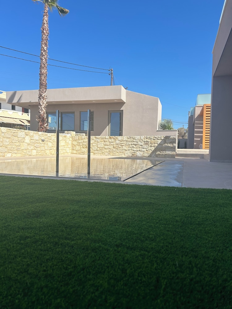 Lumina Sense Villas