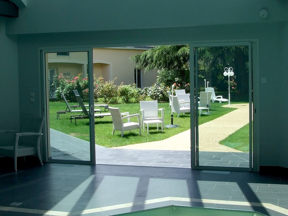 Photo 44