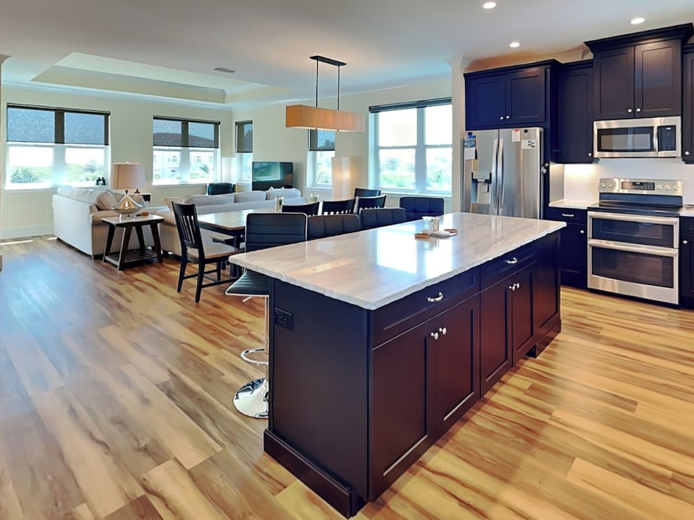 Atlantic Beach House by Distinctive Beach Rentals