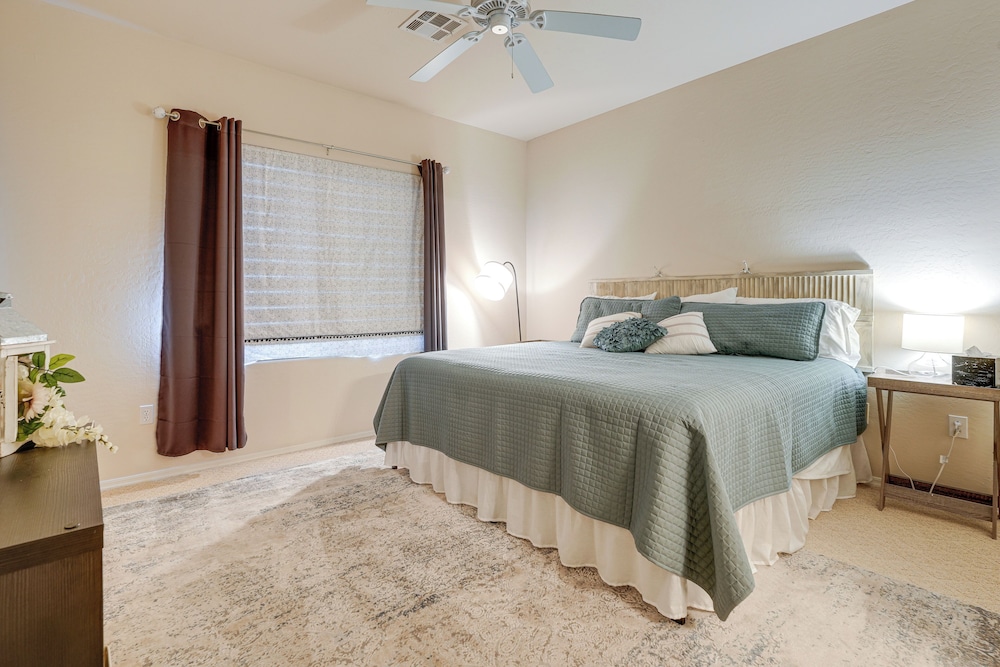 1 Mi to Golf: Lake-view Condo w/ Pool in Chandler!