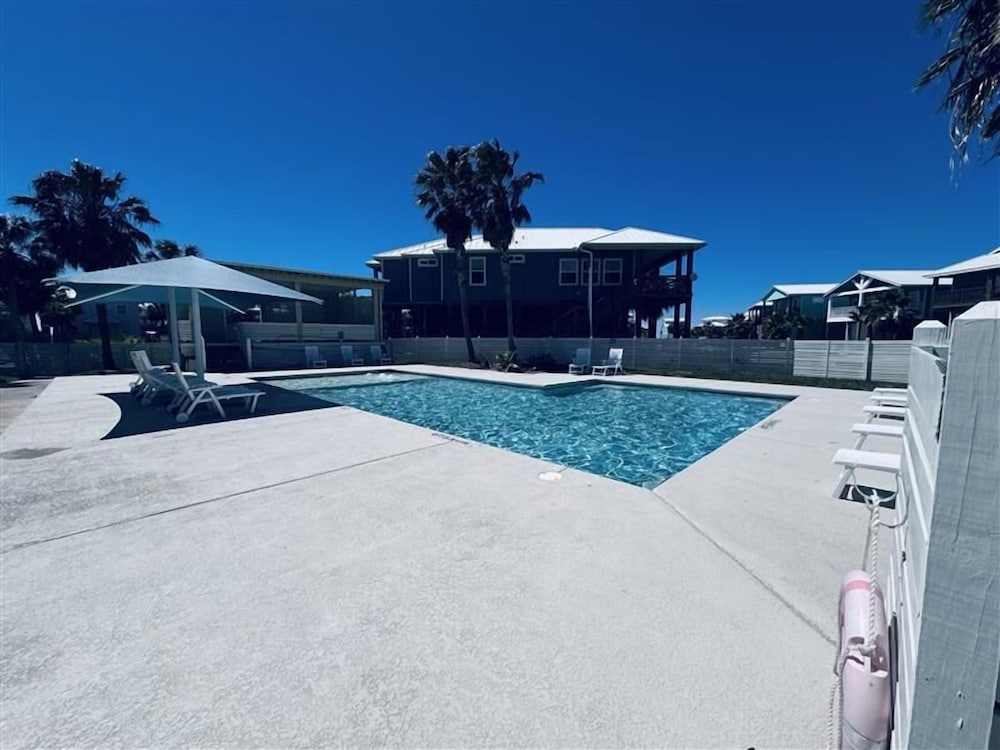 La Sirena by Silver Sands Vacation Rentals