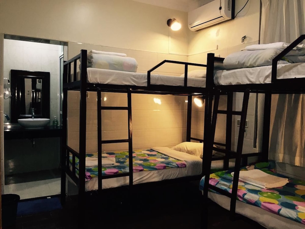 Mr. Charles Guest House - Hostel, photo 10