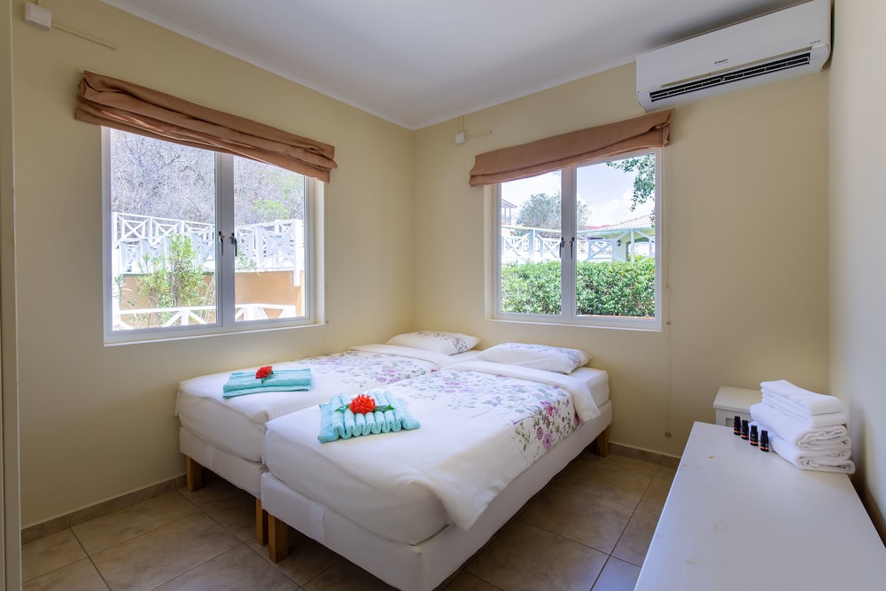 Ananda Curacao