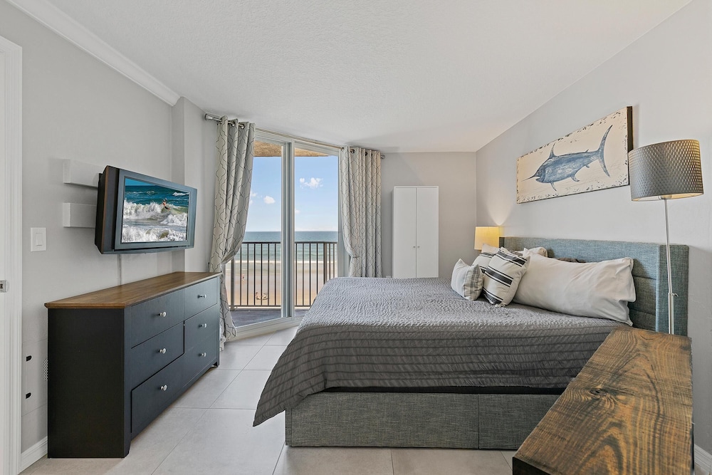 Oceania Plaza 405
