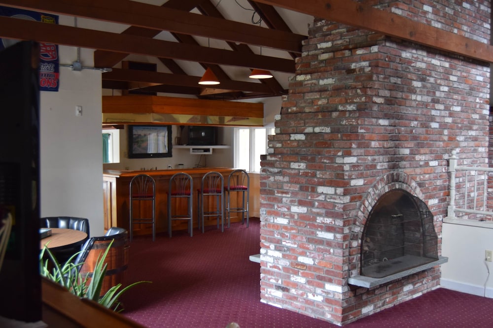 New Hampshire Mountain Inn