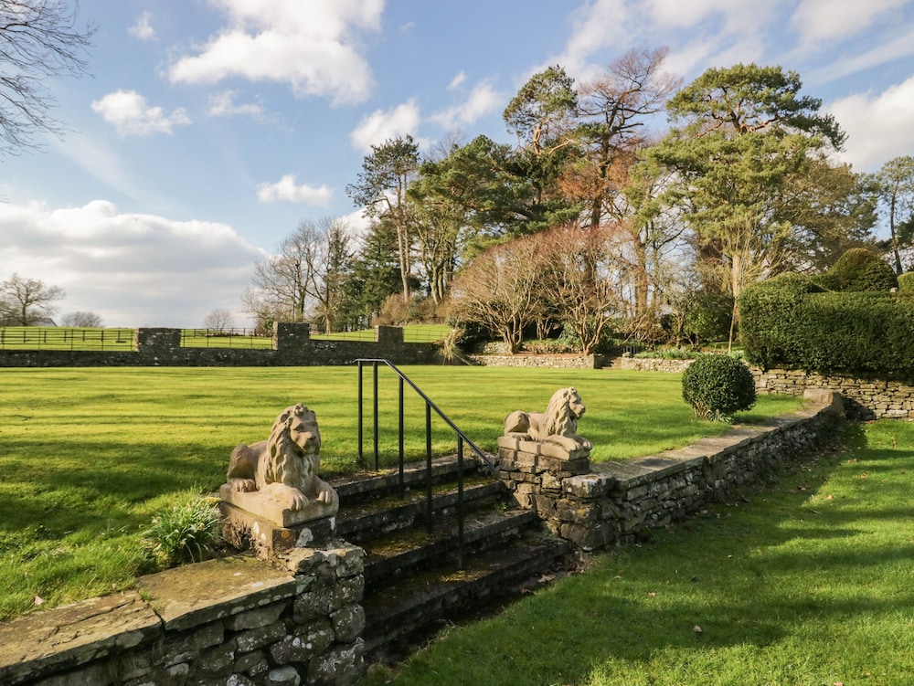 Summerhow Retreat