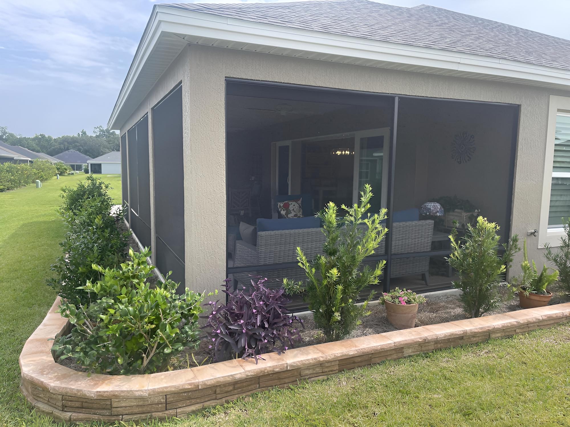 Designer Home In Saint Catherine