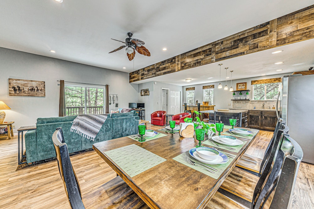 Hot Tub & Mtn Views: Home Near Hiking in Ruidoso!