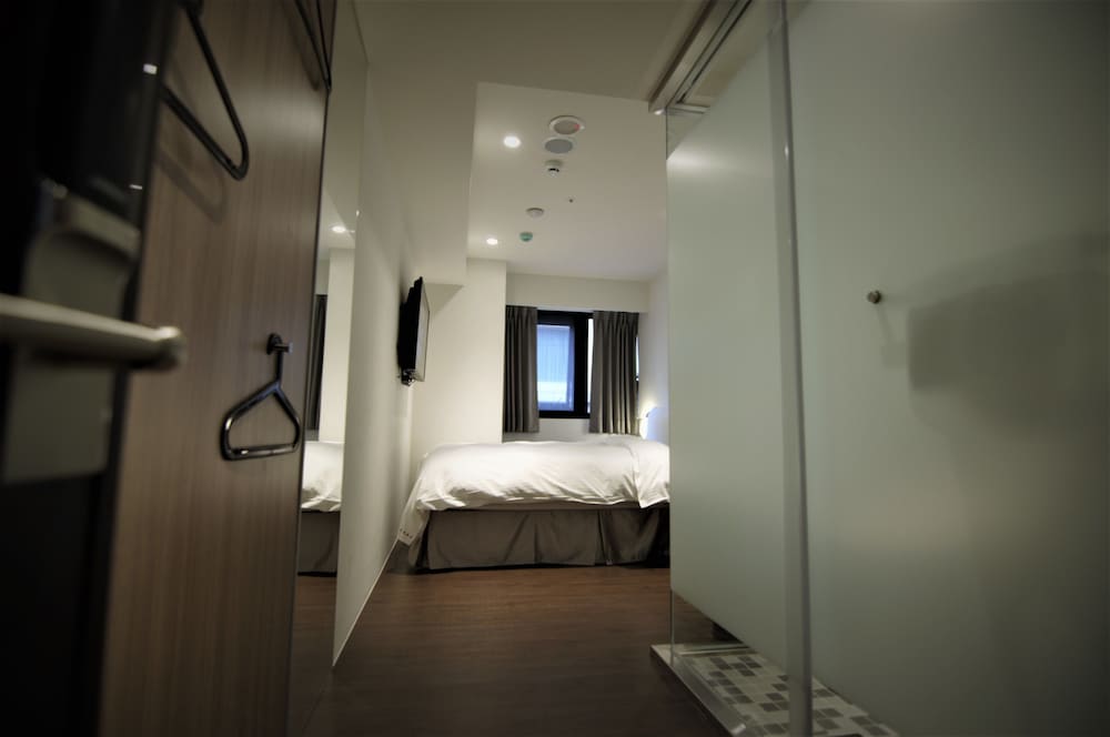 Ours Inn II