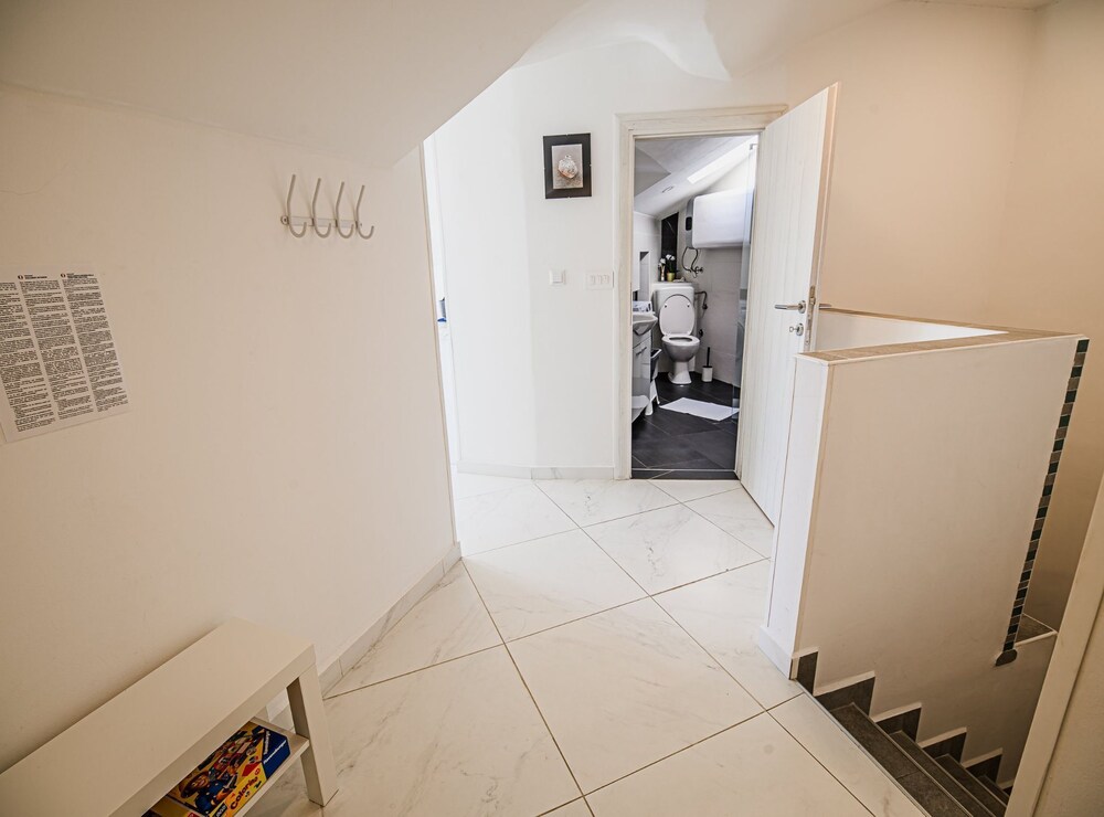 Sleek and Stylish Umag Apartments With Sea View