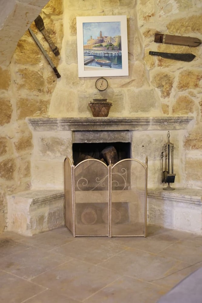 Rustic Xag ra Farmhouse With Pool Garden BBQ