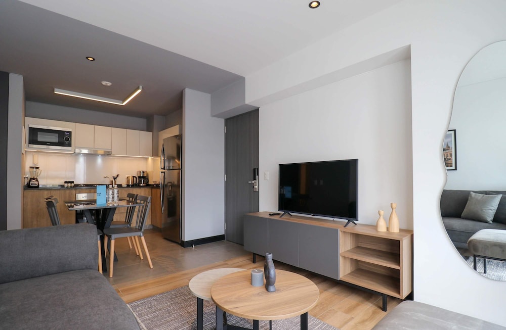 w Elegant 2BR w Great Deco in San Isidro