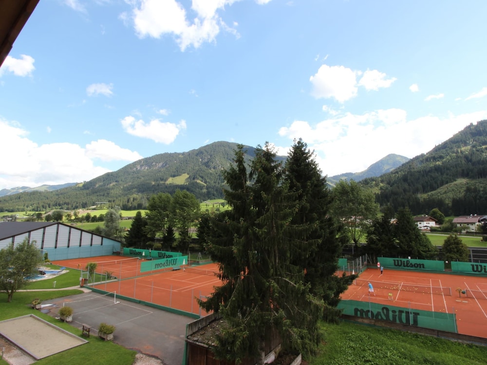 Apartment Near the ski Slope in Brixen
