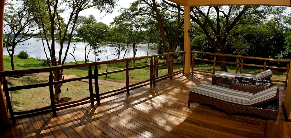 Chobe Safari Lodge | East Africa Uganda