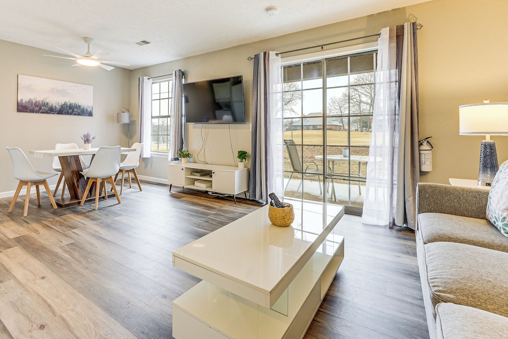 Near Attractions & Shows: Branson Updated Condo