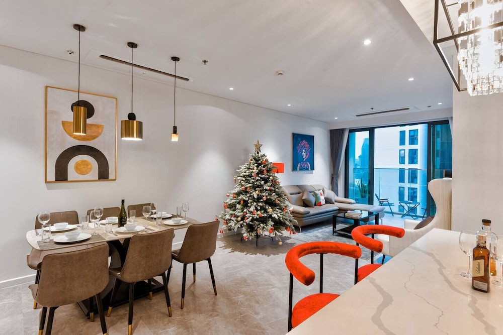 The Metropole - Horizon View Riverside