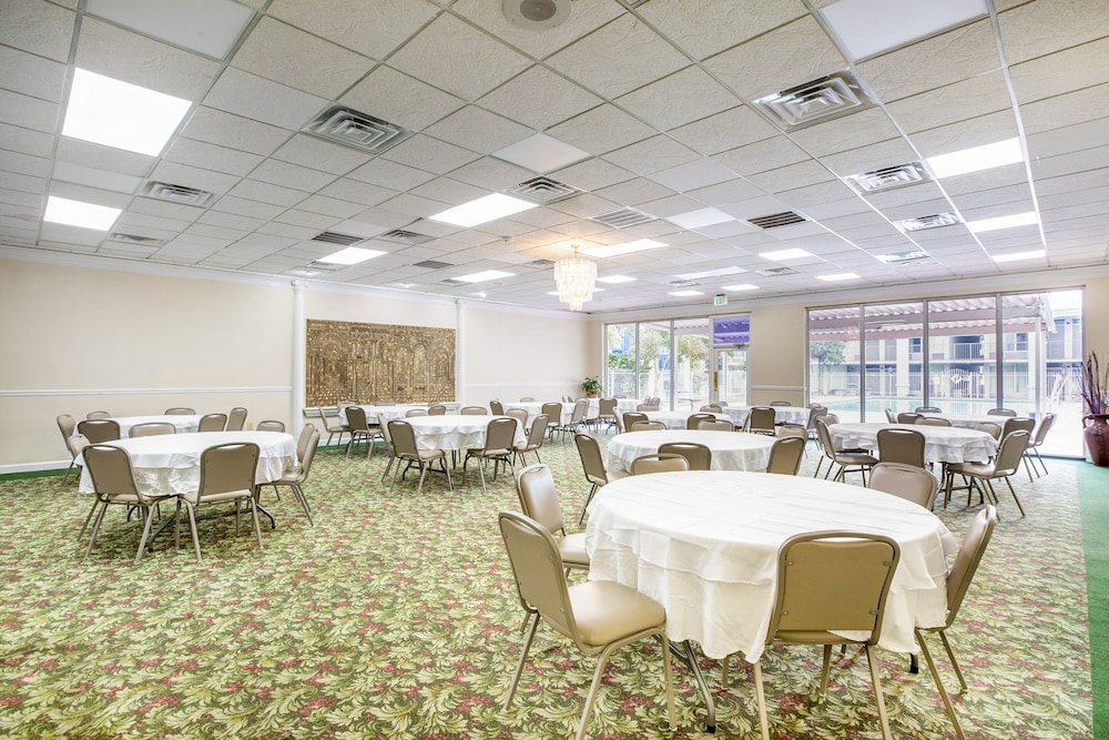 OYO Hotel Baton Rouge - Mead Rd Louisiana