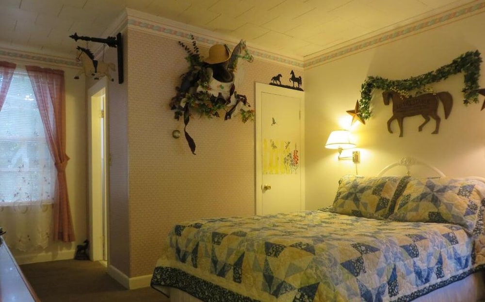 Lake Winnipesaukee Motel