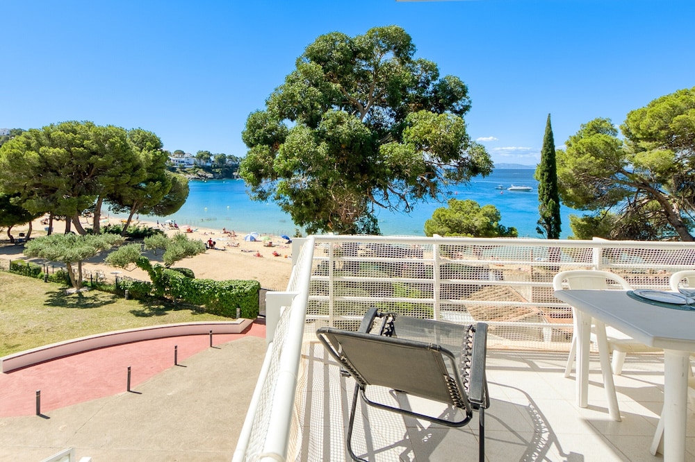 Apartment in Roses Near Beach