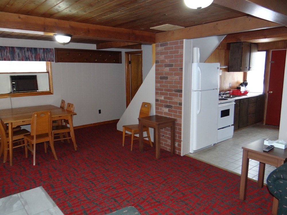 Edelweiss Lodge