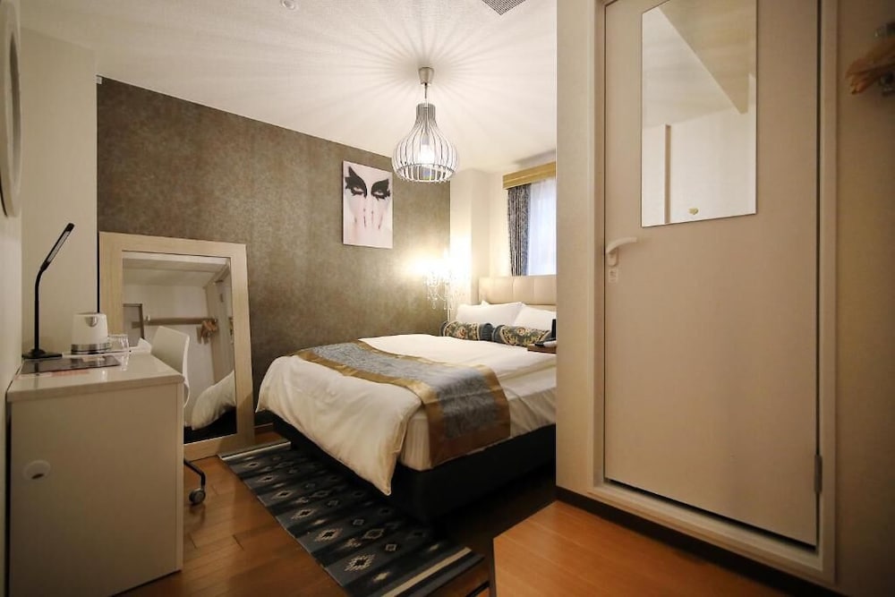 Shinjuku Global Hotel