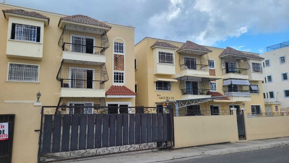 Hotel Próximo a unión medica 2 hab. - Image 1