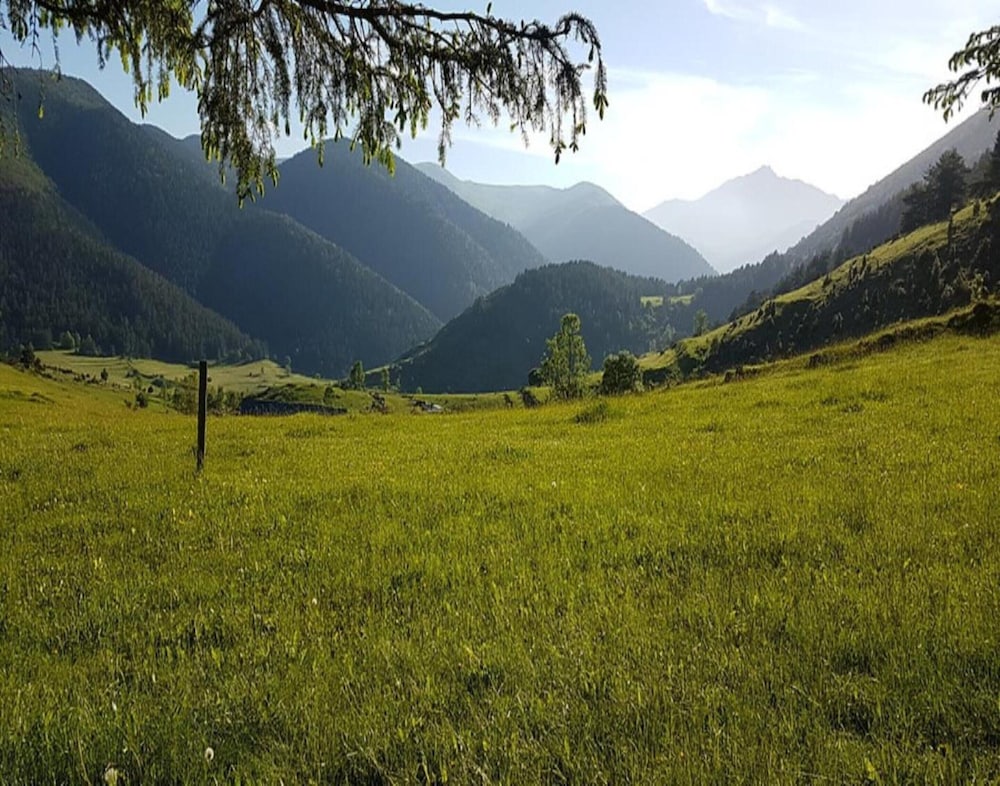 Estate in Pyrenees With Pool and Golf Nearby