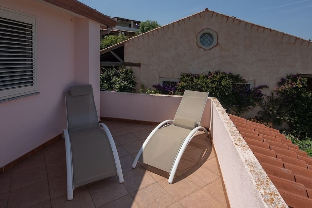 Welcomely - Sea View Cala D Ambra view 3