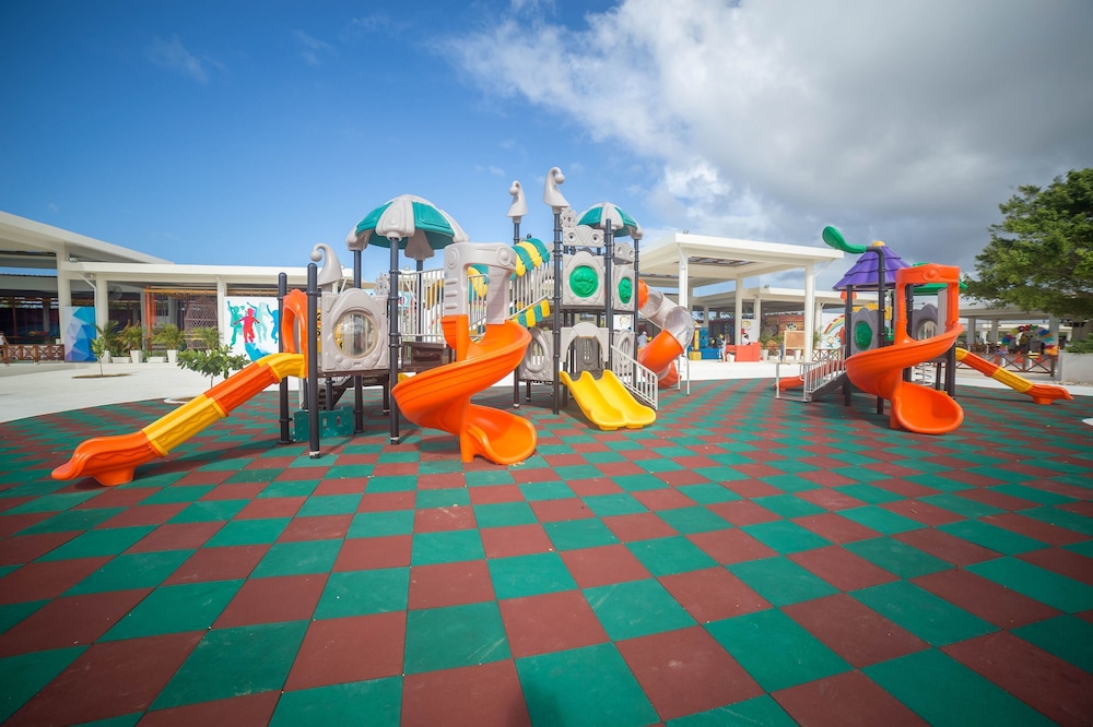 Ocean Village 93