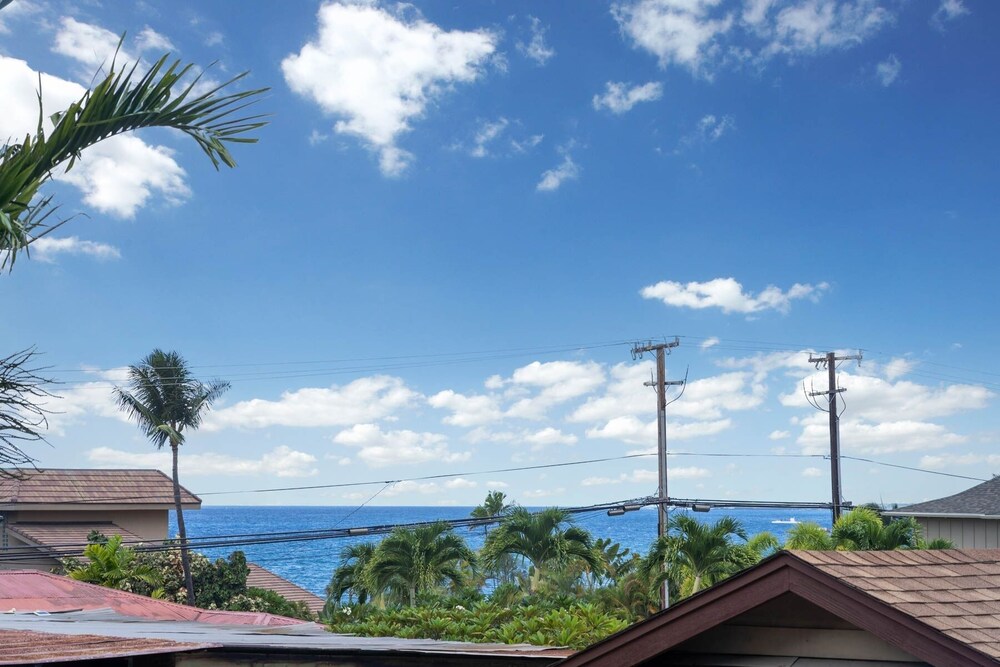 Big Island Lunapule Condos 205b 2 Bedroom Condo