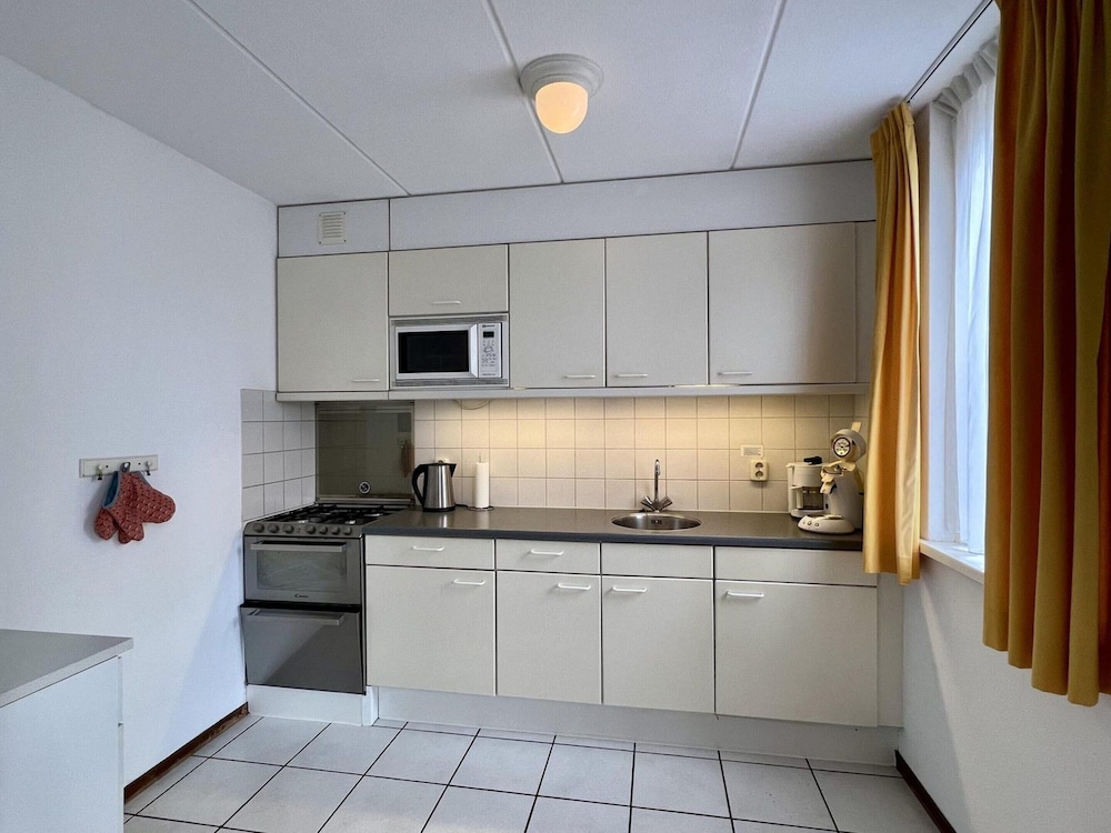 Holiday Bungalow With Wifi Near Beach