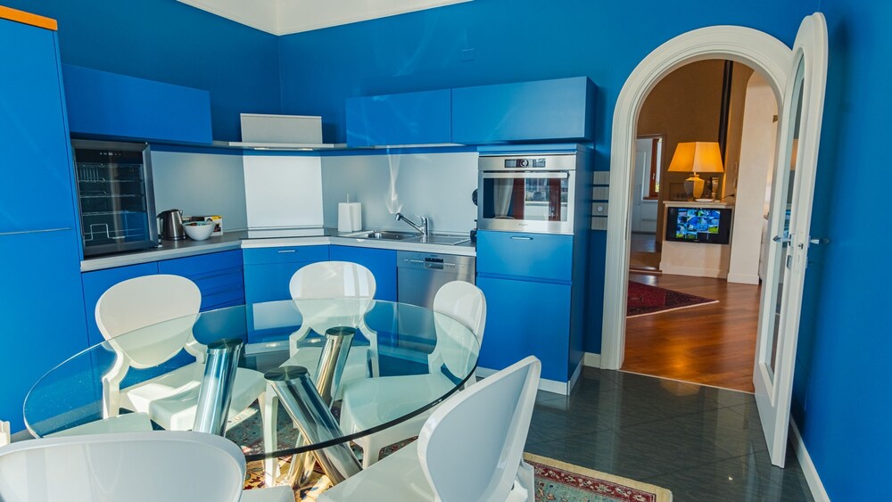 Villa Angela - Italian Homing